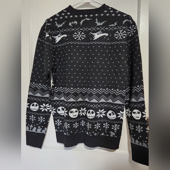 Adult Small The Nightmare Before Christmas Sweater (Bioworld) - Picture 8 of 8